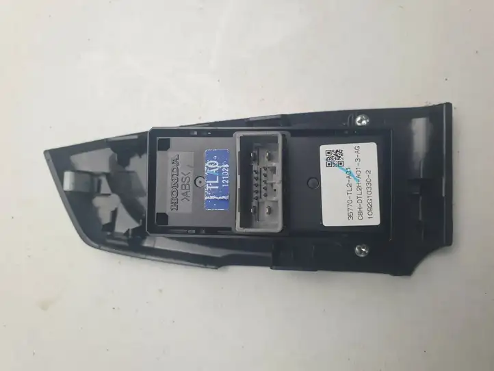 Acura TSX II (2009 - 2014) 35770tl2 Блок кнопок стеклоподъемников — фото 3