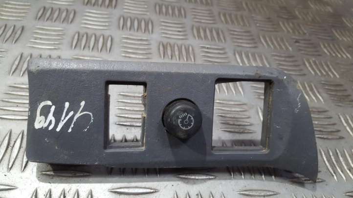 Toyota RAV 4 (XA20) (2000 - 2005)  5544642020 Включатель регулировки освещения панели
