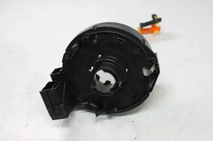 Toyota Avensis T250 (2006 - 2009) Контактное кольцо SRS — фото 1