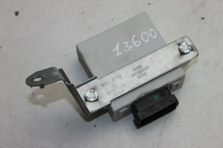 Toyota Avensis T250 (2006 - 2009) 8594005020 Реле стеклоочистителей — фото 4
