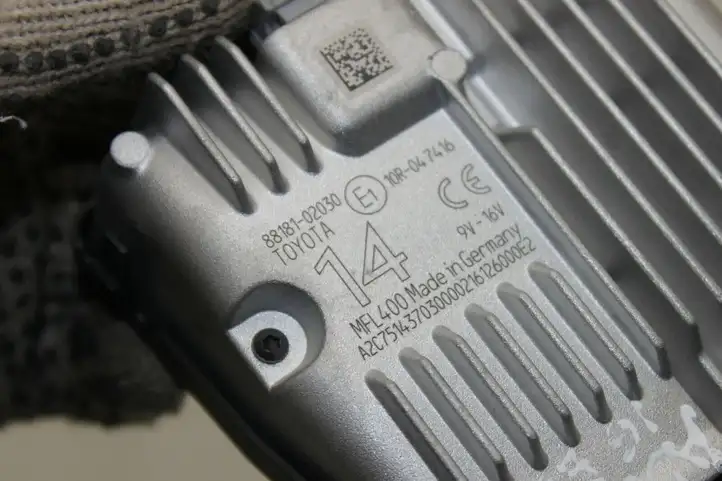 Toyota Auris E180 (2012 - 2018) 8818102030 Камера в лобовом стекле — фото 4