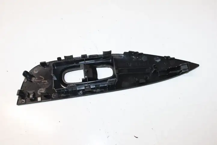 Nissan Qashqai (2013 - 2017) 809614EA0AX Накладка кнопки стеклоподъемника — фото 2