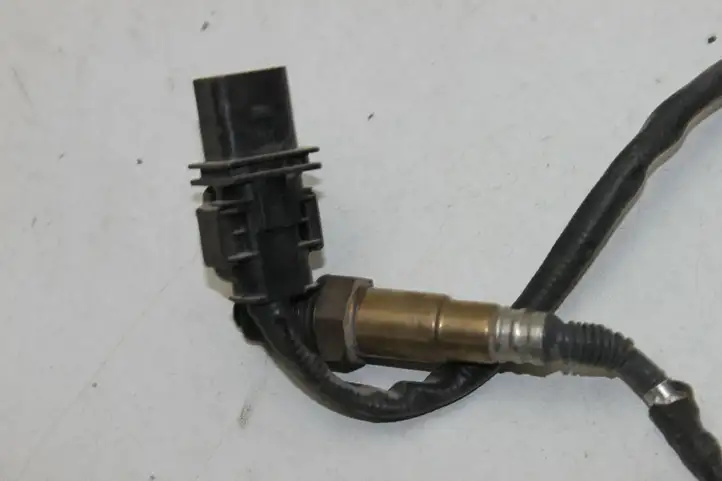 Nissan Qashqai (2006 - 2010) 226A47142R Лямбда-зонд — фото 2