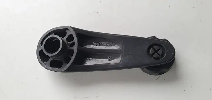 Toyota Yaris (1999 - 2003) Ручка стеклоподъемника — фото 2