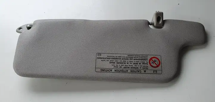 Toyota Yaris (1999 - 2003) Солнцезащитный козырек — фото 1