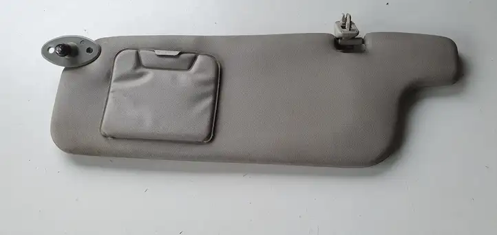Toyota Yaris (1999 - 2003) Солнцезащитный козырек — фото 1