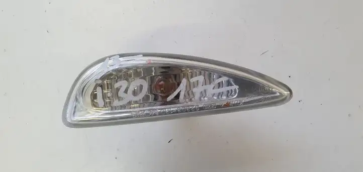 Hyundai i30 (2012 - 2015) Поворотный фонарь крыла — фото 5