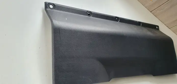 Toyota Yaris (2014 - 2019) Прочие детали салона — фото 4
