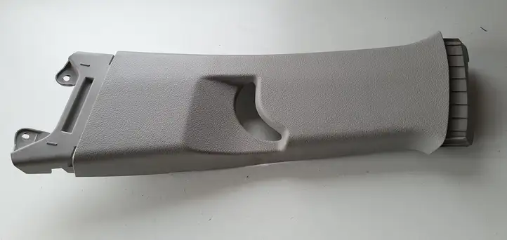 Toyota Yaris (2014 - 2019) Накладка ремня безопасности — фото 4