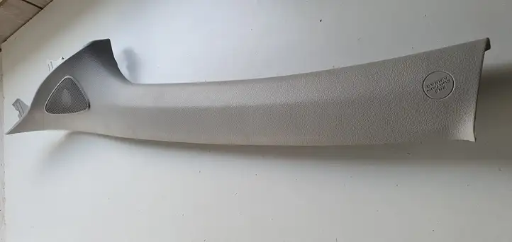 Toyota Yaris (2014 - 2019) Обшивка стойки A — фото 6