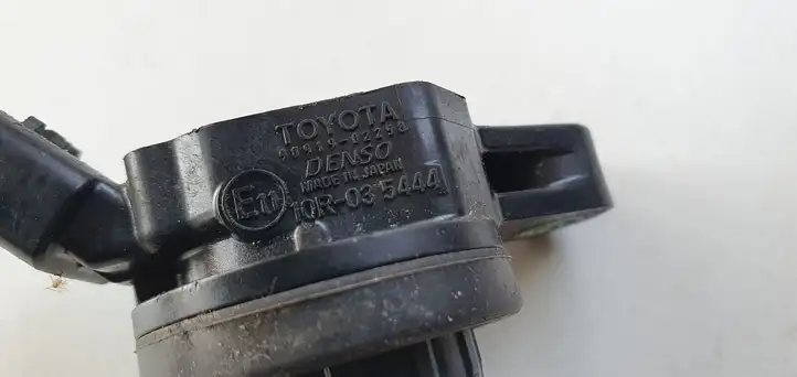 Toyota Auris E180 (2012 - 2018) Катушка зажигания — фото 5