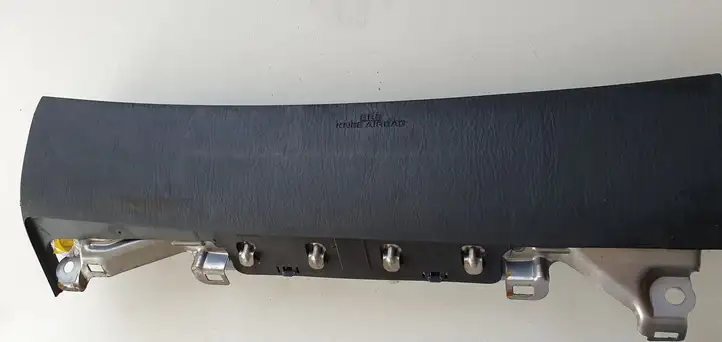 Lexus GS 300 350 430 450h (2004 - 2007) Коленная подушка безопасности — фото 4