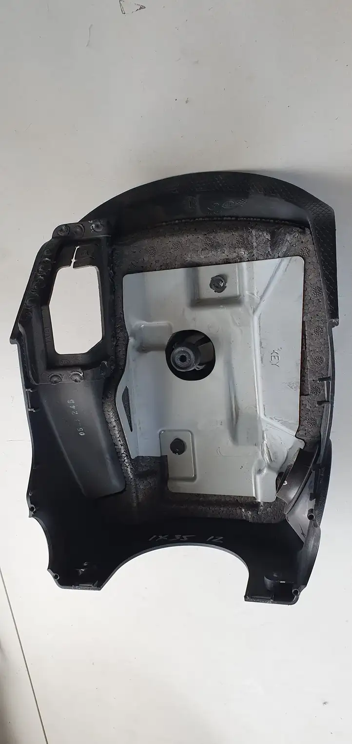 Hyundai ix35 (2009 - 2013) Обшивка рулевой колонки — фото 3