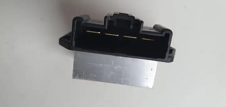 Lexus RX 330 - 350 - 400H (2006 - 2009) Резистор печки — фото 2