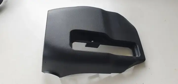 Toyota Yaris (2012 - 2014) Обшивка рулевой колонки — фото 2