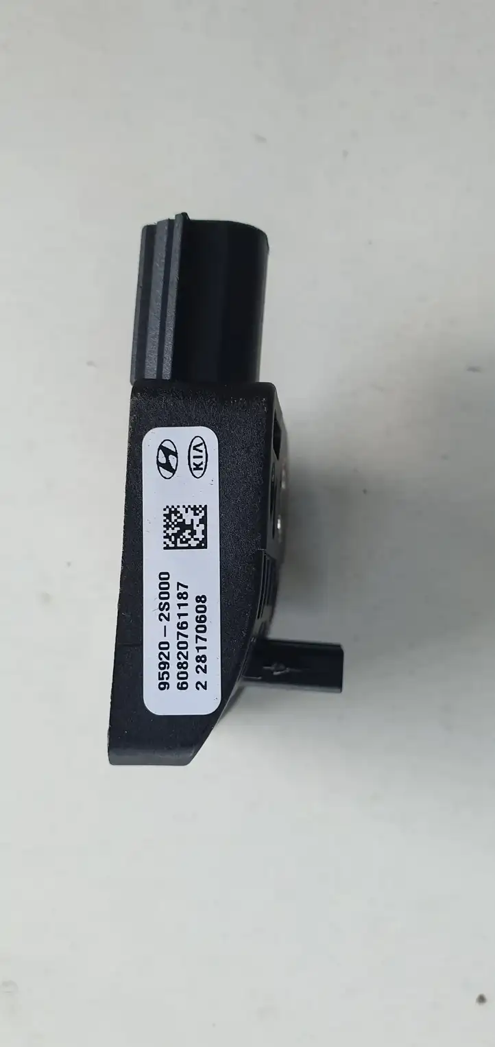 Hyundai ix35 (2009 - 2013) Датчик удара SRS — фото 2