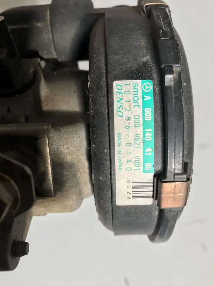 Smart Roadster (2003 - 2006) A0001404185 Насос вторичного воздуха — фото 5