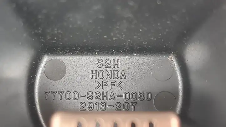 Honda Jazz (2008 - 2014) 77700S2HA0030 Пепельница — фото 3