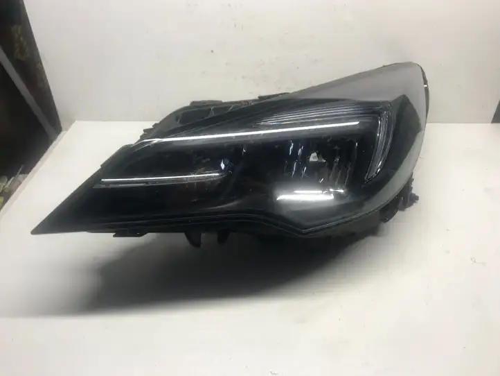 Opel Astra K (2015 - 2020) 39195688 Передняя фара — фото 2