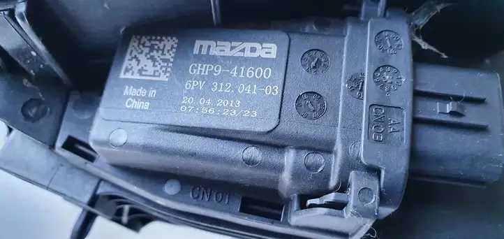 Mazda 6 (2012 - 2015) Педаль акселератора — фото 3
