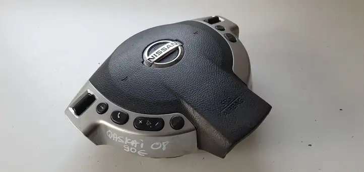 Nissan Qashqai (2006 - 2010) Подушка безопасности руля — фото 1