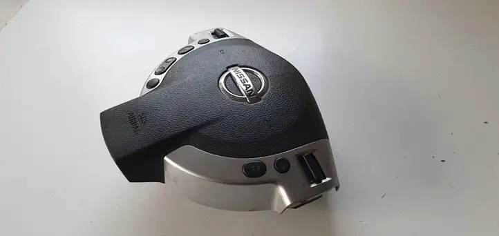 Nissan Qashqai (2006 - 2010) Подушка безопасности руля — фото 2