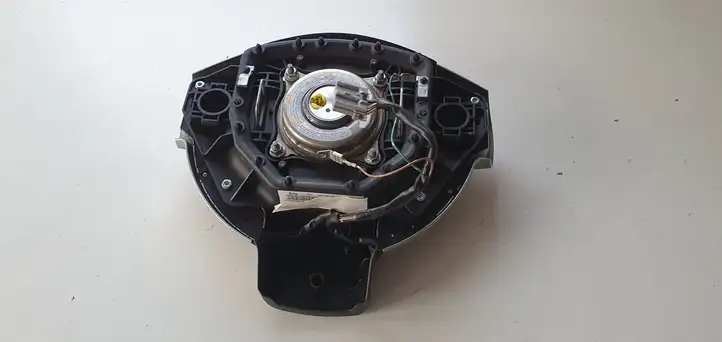 Nissan Qashqai (2006 - 2010) Подушка безопасности руля — фото 3