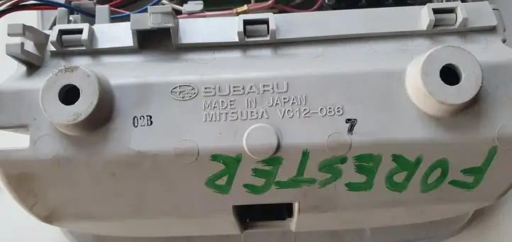 Subaru Forester SH (2008 - 2013) Передняя подсветка — фото 7