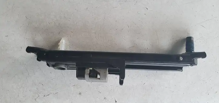 Opel Mokka (2012 - 2016) Электродвигатель регулировки ремня безопасности — фото 3