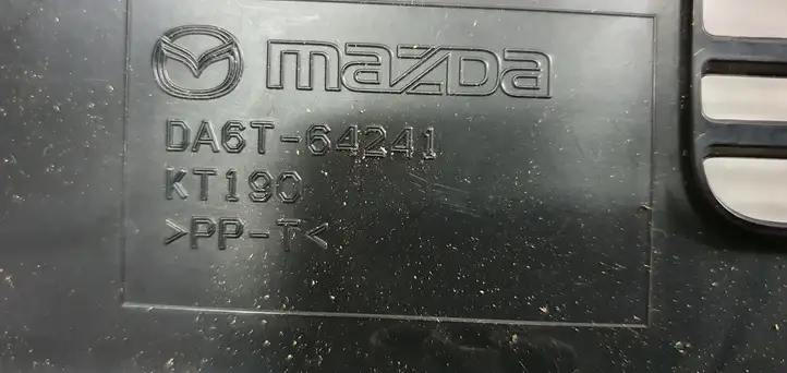 Mazda CX-3 (2015 - 2018) Прочие детали салона — фото 2