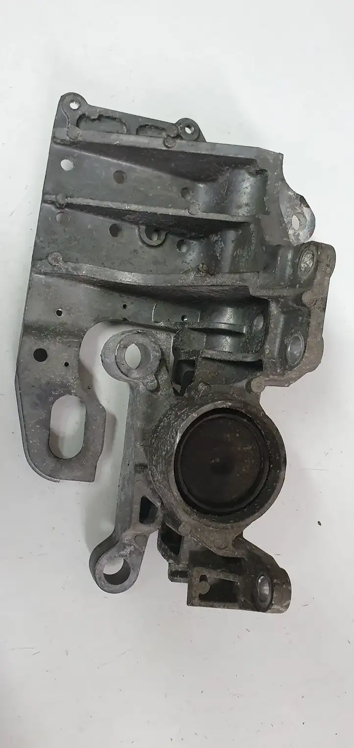 Nissan Qashqai (2006 - 2010) Опора двигателя — фото 4