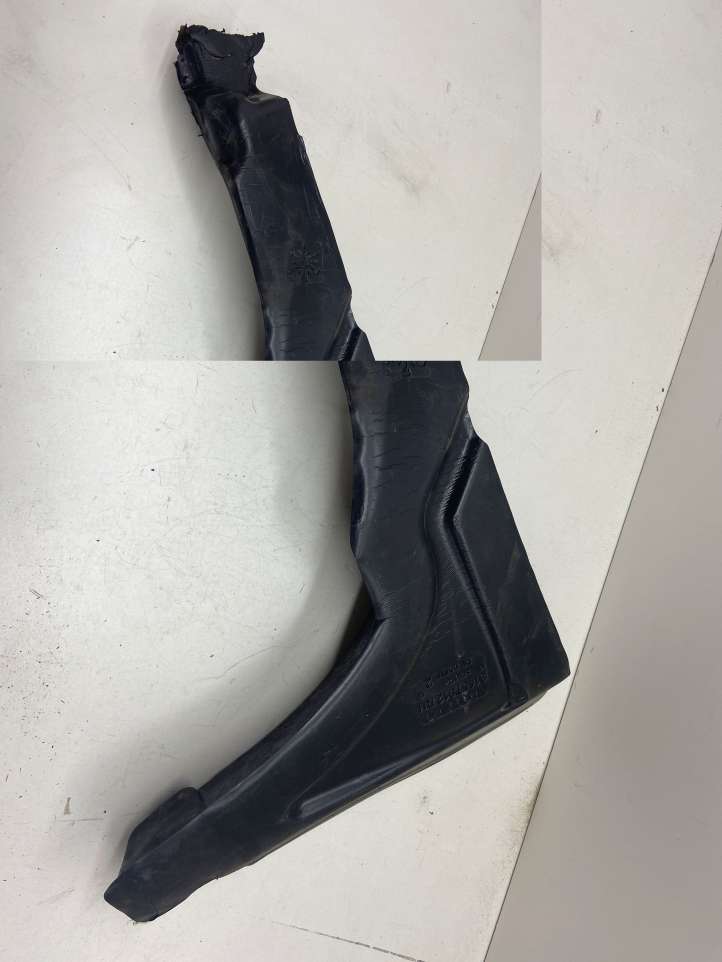 Volvo V40 (2012 - 2016)  31457812 Пенопласт крыла
