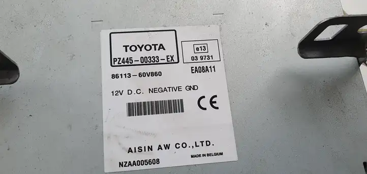 Toyota Avensis T270 (2009 - 2012) Магнитола / мультимедийная система — фото 8