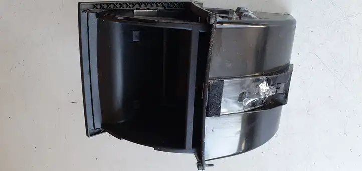 Skoda Superb B6 (3T) (2008 - 2015) Ящик центральной консоли — фото 8