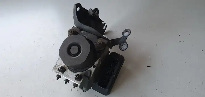 Toyota Auris E180 (2012 - 2018) ABS блок — фото 4