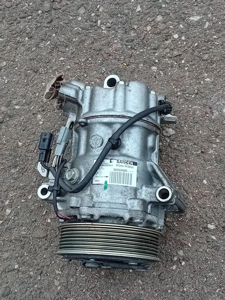 Renault Clio V (2019 - ) 926005450R Компрессор (насос) кондиционера воздуха — фото 1