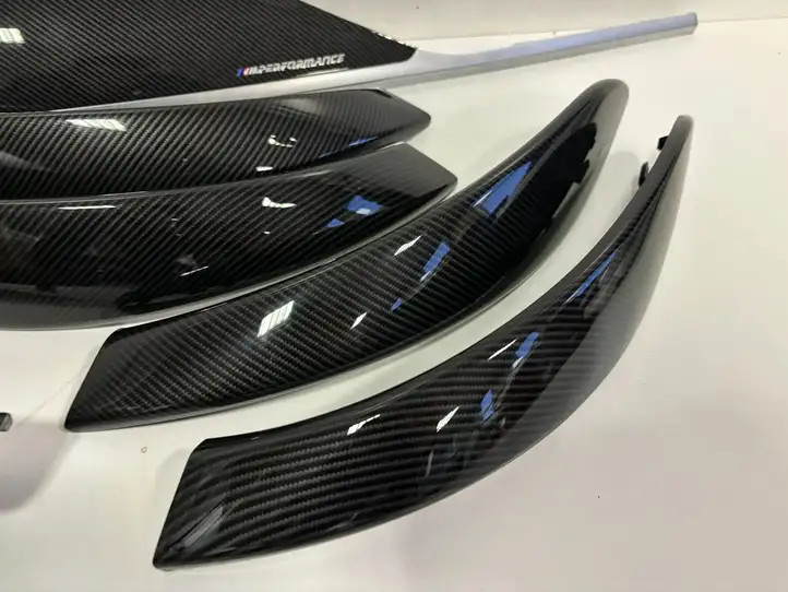 BMW 3 F30 F35 F31    Декоративная планка