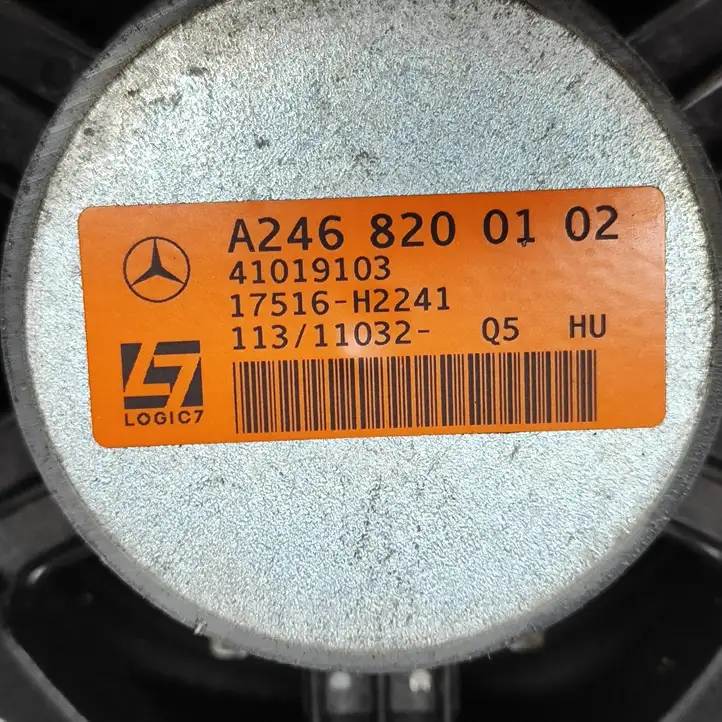 Mercedes-Benz CLA C117,X117,W117 (2013 - 2019) A2468200102 Динамики задних дверей — фото 7