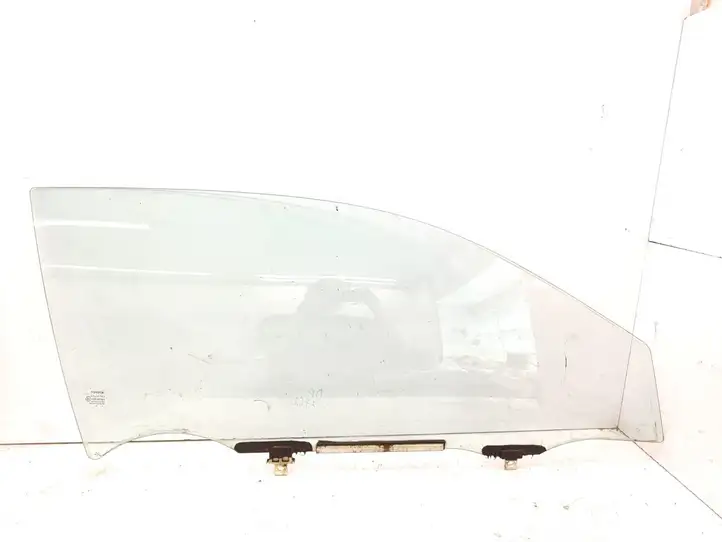 Toyota Corolla E120 E130 (2004 - 2007) 43R007951 Стекло передней двери — фото 1