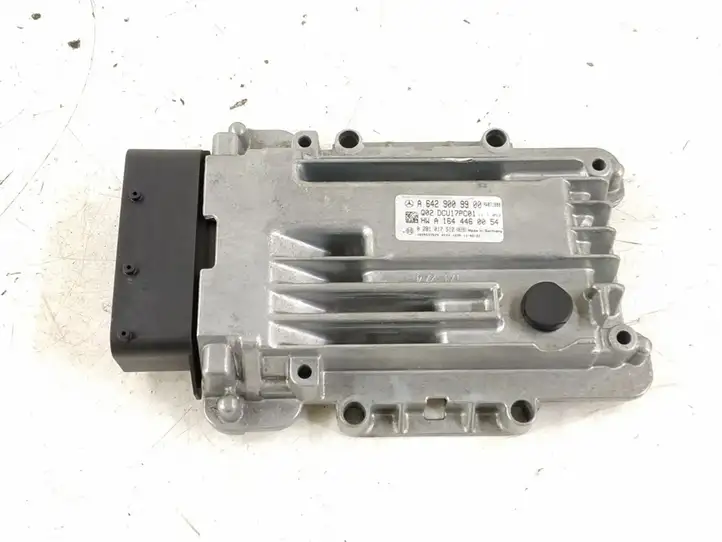 Mercedes-Benz S W221 (2005 - 2013)   Блок управления AdBlue