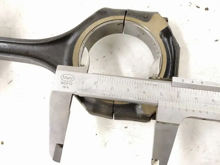 Mercedes-Benz CLK A209,C209 (2002 - 2009)   Поршень (поршни)