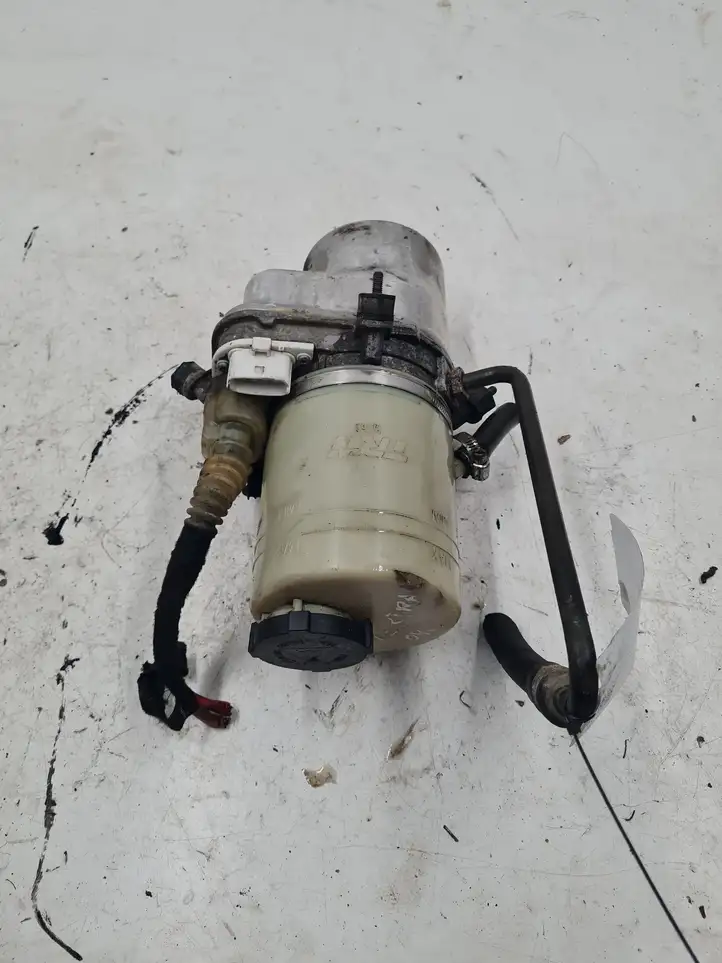 Opel Vectra C (2002 - 2005) Насос ГУР — фото 1