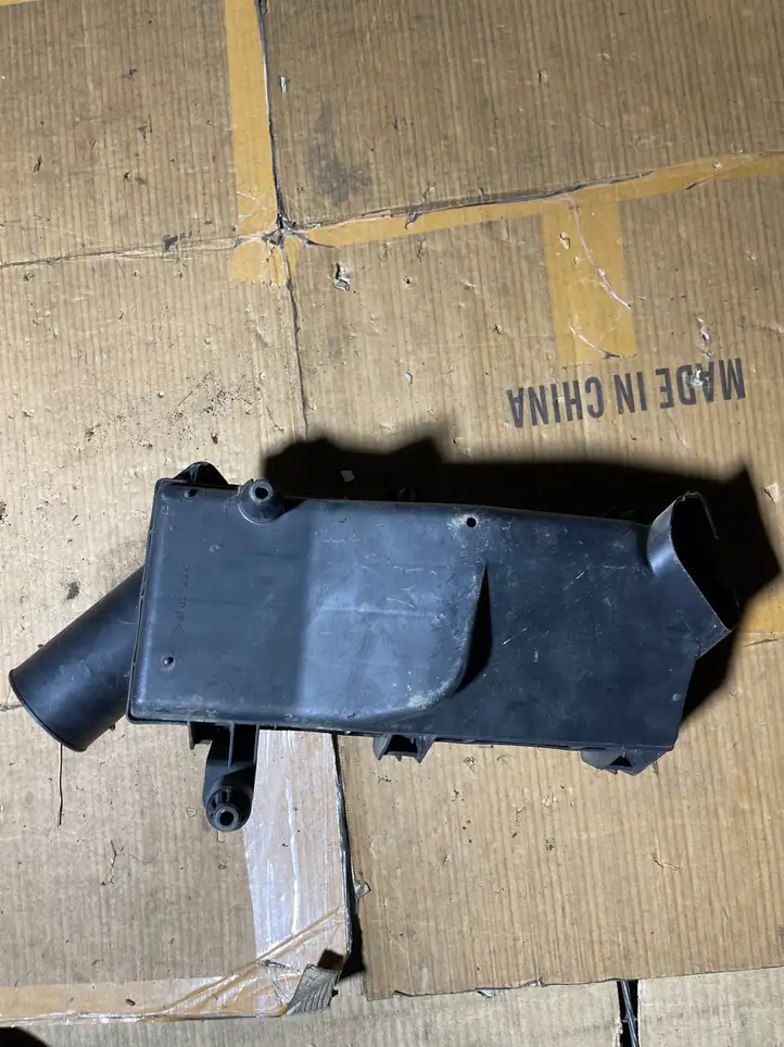 Ford Mondeo Mk III (2000 - 2007) 4609885905 Корпус воздушного фильтра — фото 2