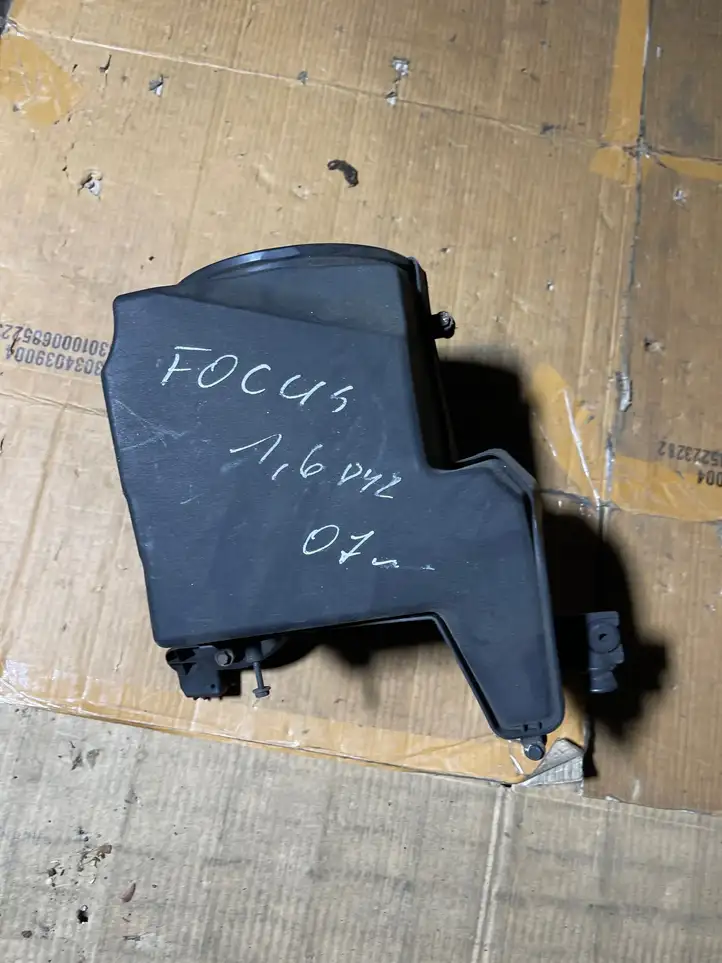Ford Focus (2005 - 2008) 7M519600BF Корпус воздушного фильтра — фото 1