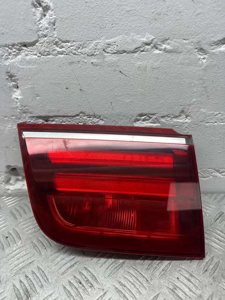 BMW X5 E70 (2006 - 2013) 7227794 Задний фонарь в крышке багажника — фото 1