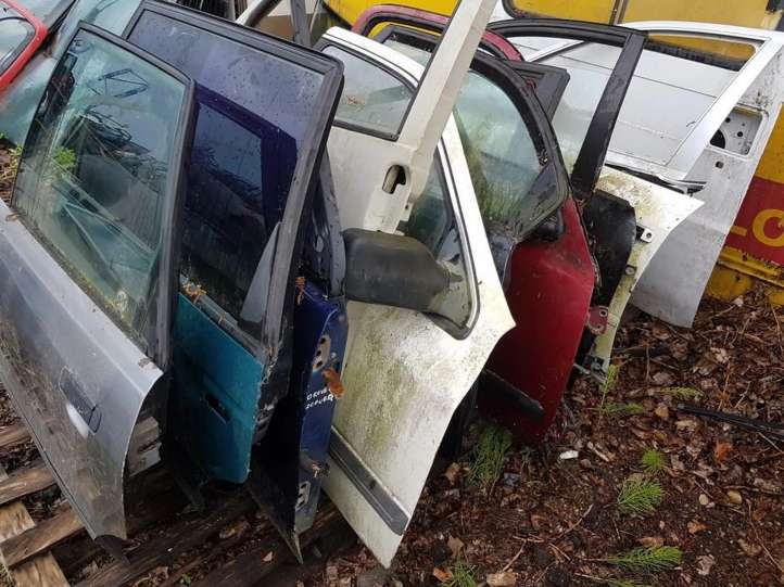 Nissan Micra Priekinės durys