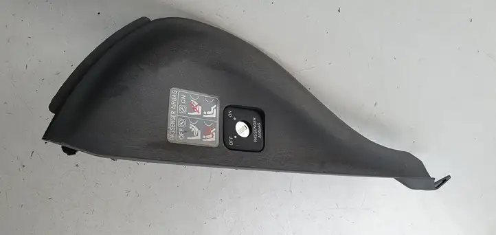 Toyota Prius (XW30) (2009 - 2015) Включатель надувной подушки для пассажира — фото 1