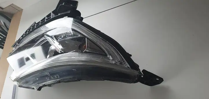 Honda CR-V (2012 - 2016) Передняя фара — фото 6