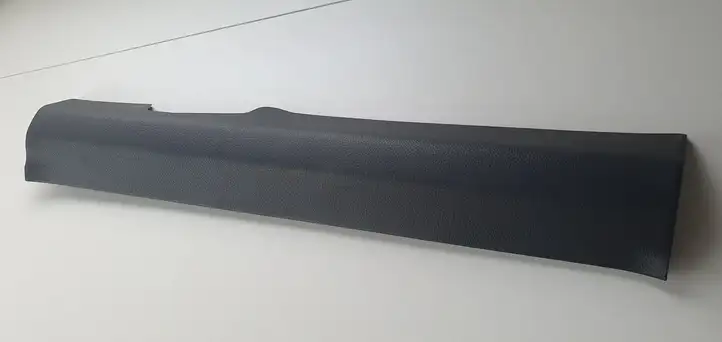 Nissan Qashqai (2017 - 2020) Внутренняя отделка переднего порога — фото 5