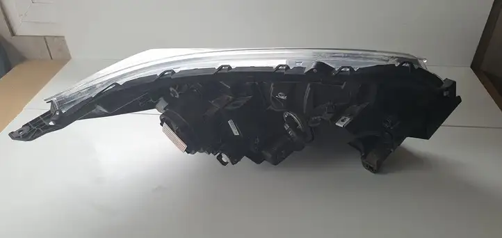Honda CR-V (2012 - 2016) Передняя фара — фото 7